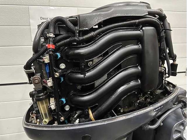 Buitenboordmotor - yamaha 60 pk - afbeelding 6 van  19