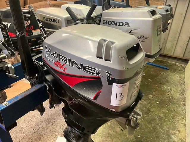 Buitenboordmotor (6x) - afbeelding 2 van  9