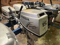 Buitenboordmotor (6x) - afbeelding 3 van  9