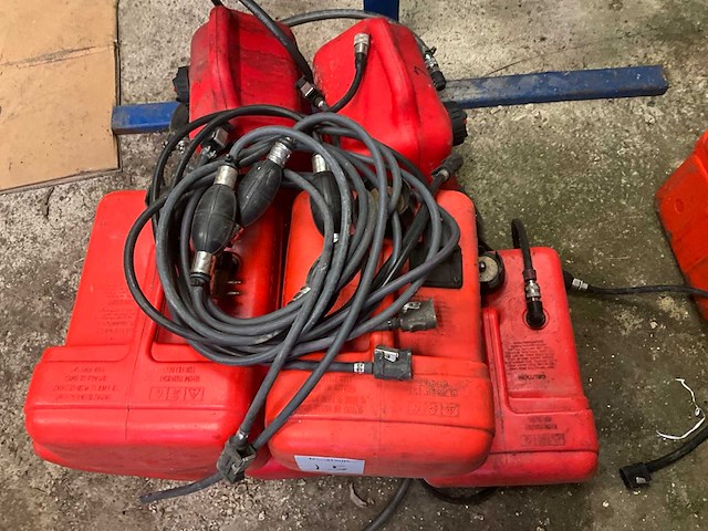 Buitenboordmotor benzine tank (7x) - afbeelding 5 van  5