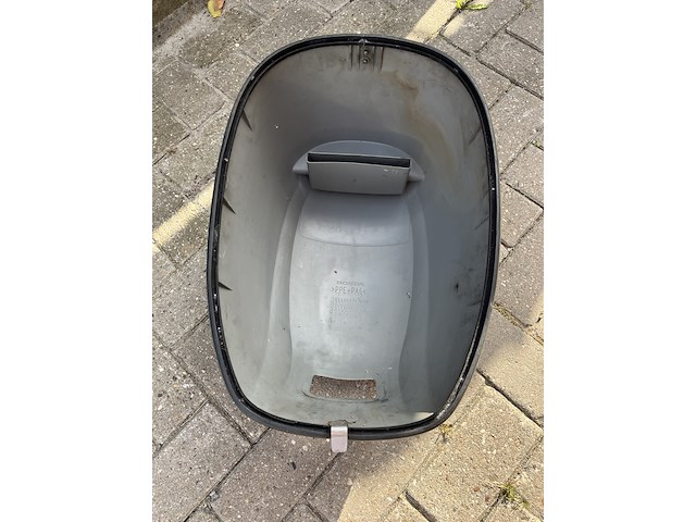 Buitenboordmotor kap, honda, bf20, grijs / chroom - afbeelding 7 van  7