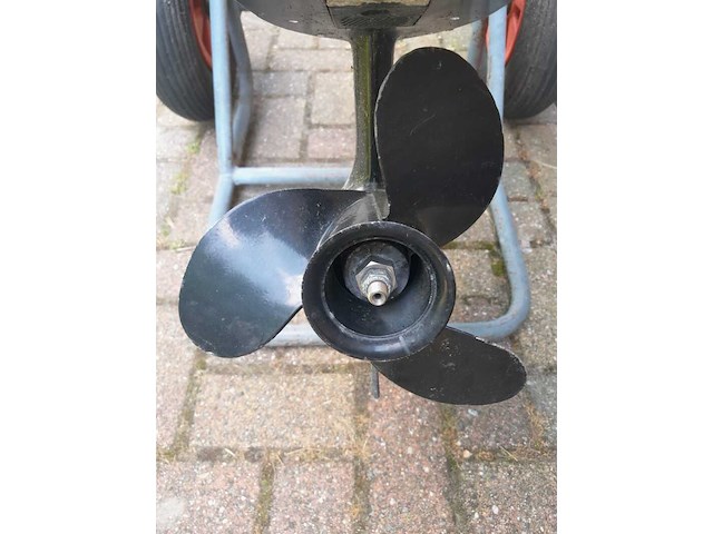 Buitenboordmotor, mercury, 8 pk | 2-cilinder | langstaart - afbeelding 3 van  12