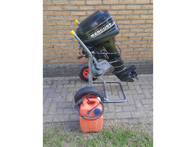 Buitenboordmotor, mercury, 8 pk | 2-cilinder | langstaart - afbeelding 1 van  12