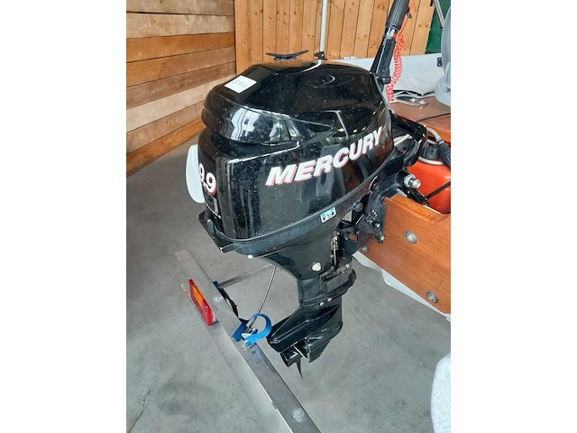Buitenboordmotor, mercury, 9.9 pk 4 tact kortstaart met knuppel - afbeelding 9 van  14