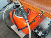 Buitenboordmotor, mercury, 9.9 pk 4 tact kortstaart met knuppel - afbeelding 12 van  14