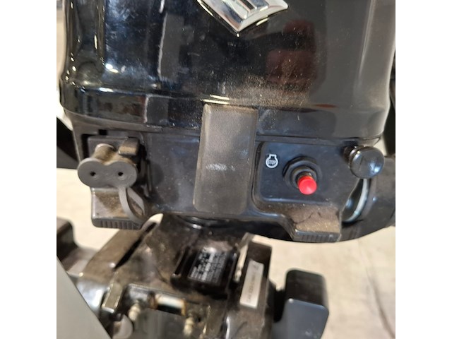 Buitenboordmotor op trolley, suzuki, df6a, 2021 - afbeelding 7 van  15