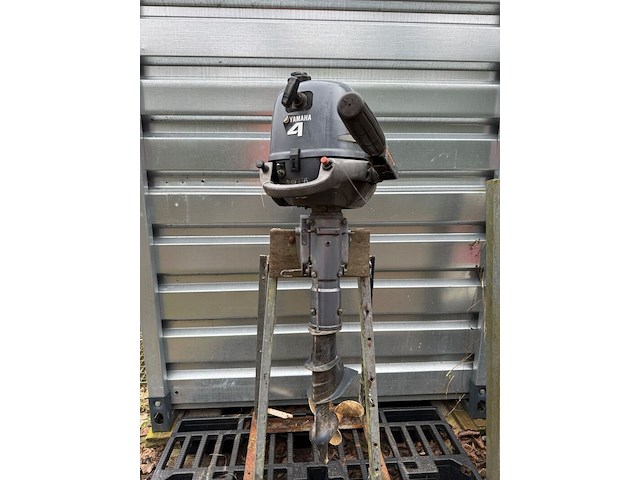 Buitenboordmotor, yamaha, 4 pk | kortstaart, 2002 - afbeelding 7 van  13