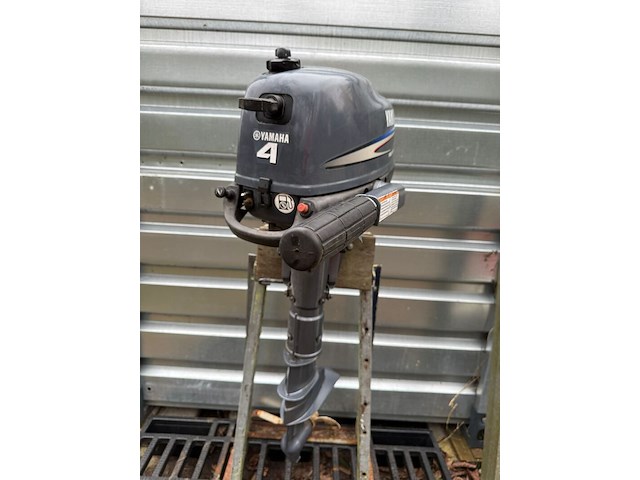 Buitenboordmotor, yamaha, 4 pk | kortstaart, 2002 - afbeelding 1 van  17