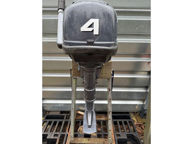 Buitenboordmotor, yamaha, 4 pk | kortstaart, 2002 - afbeelding 10 van  17
