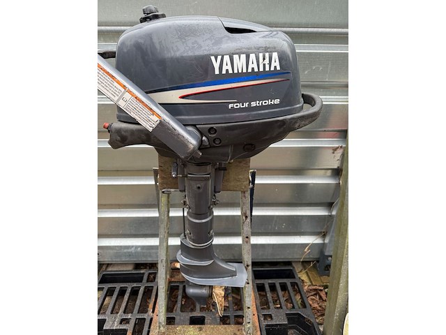 Buitenboordmotor, yamaha, 4 pk | kortstaart, 2002 - afbeelding 11 van  17