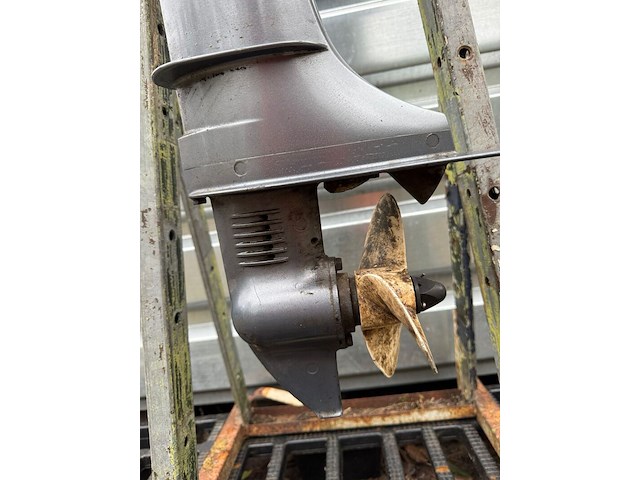 Buitenboordmotor, yamaha, 4 pk | kortstaart, 2002 - afbeelding 15 van  17