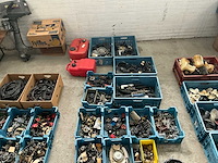 Buitenboordmotoronderdelen - afbeelding 1 van  6
