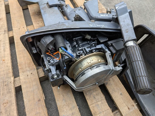 Buitenboormotor, yamaha, 6cmh, 6 pk - afbeelding 12 van  13