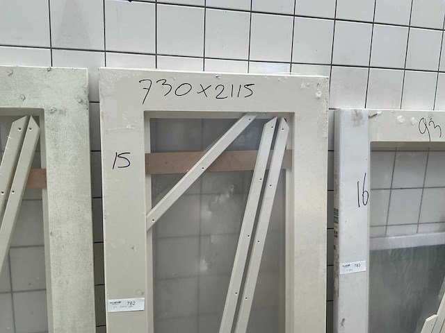 Buitendeur (2x) - afbeelding 2 van  4