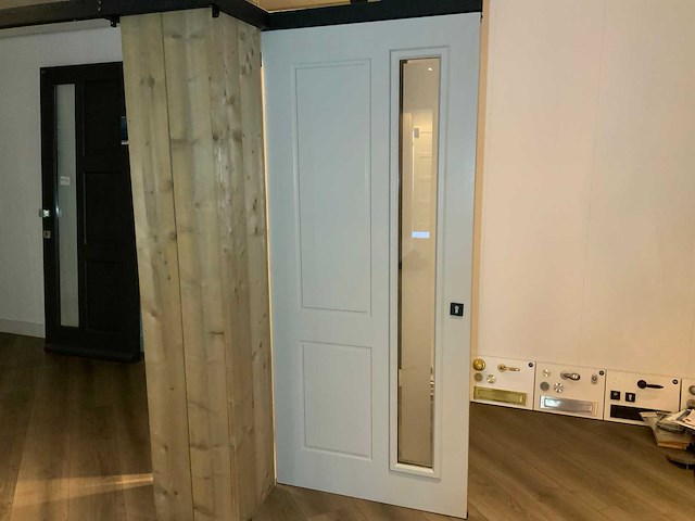 Buitendeur (2x) - afbeelding 6 van  8