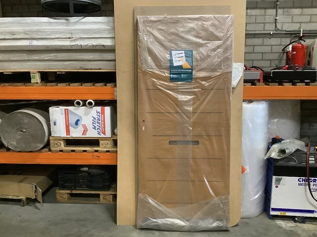 Buitendeur 87,5 x 201,5, bruin - afbeelding 2 van  3