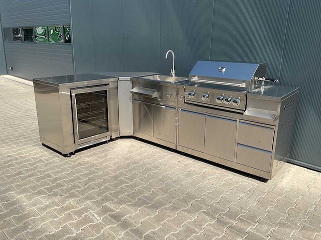 Buitenkeuken koelkast-hoek-wasbak-grill bbq - afbeelding 1 van  37