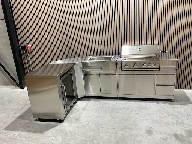 Buitenkeuken koelkast-hoek-wasbak-grill bbq - afbeelding 21 van  37