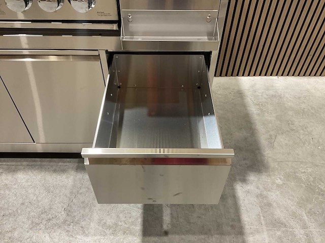 Buitenkeuken koelkast-hoek-wasbak-grill bbq - afbeelding 41 van  46