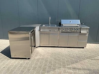 Buitenkeuken koelkast-hoek-wasbak-grill bbq - afbeelding 42 van  46