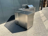 Buitenkeuken koelkast-hoek-wasbak-grill bbq - afbeelding 42 van  46