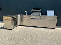 Buitenkeuken koelkast-hoek-wasbak-grill-burner bbq - afbeelding 31 van  39