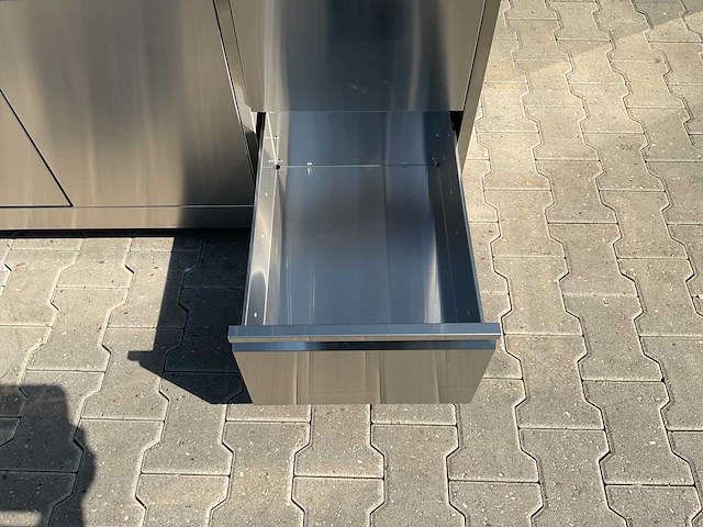 Buitenkeuken koelkast-wasbak-bbq grill bbq - afbeelding 16 van  33