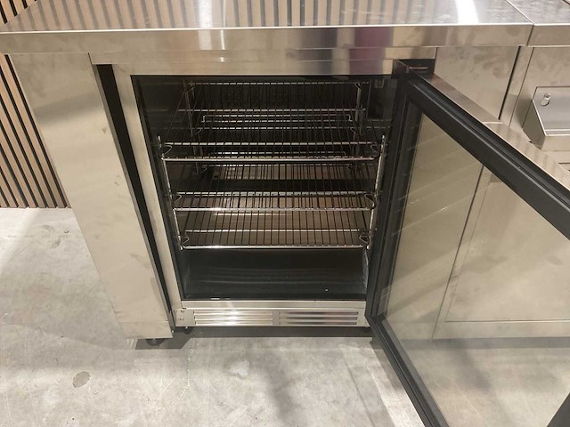 Buitenkeuken koelkast-wasbak-bbq grill bbq - afbeelding 20 van  39