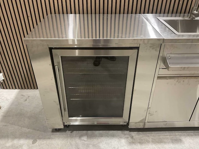 Buitenkeuken koelkast-wasbak-bbq grill bbq - afbeelding 19 van  41