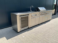 Buitenkeuken koelkast-wasbak-bbq grill-burner bbq - afbeelding 12 van  51