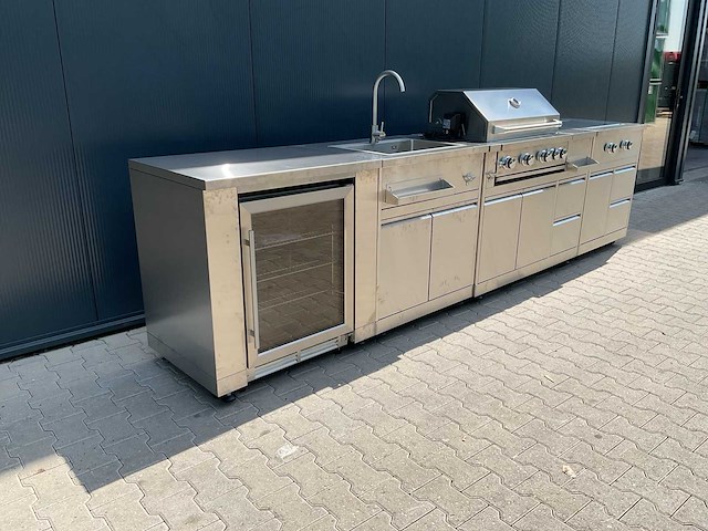Buitenkeuken koelkast-wasbak-bbq grill-burner bbq - afbeelding 8 van  26