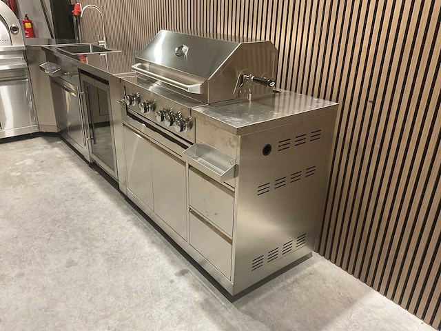 Buitenkeuken pizza-hoek-wasbak-koelkast-grill bbq - afbeelding 54 van  64