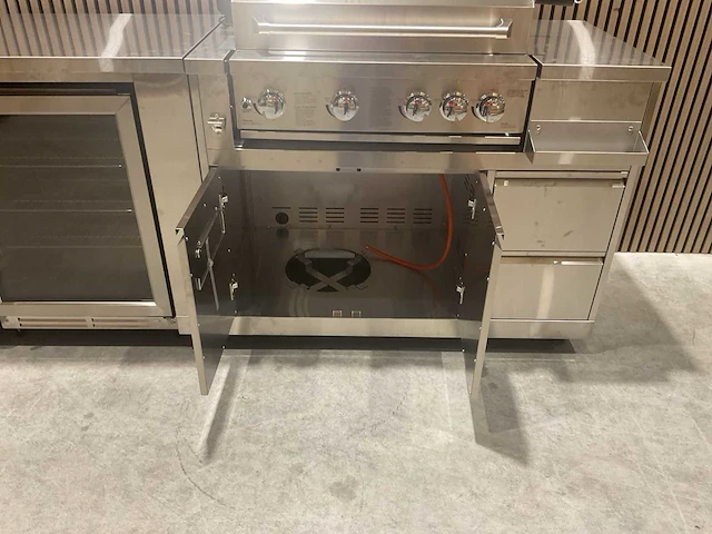 Buitenkeuken pizza-hoek-wasbak-koelkast-grill bbq - afbeelding 63 van  72