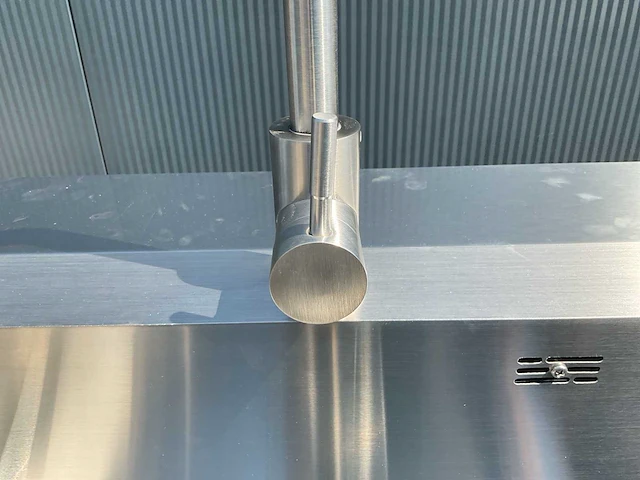 Buitenkeuken pizza-hoek-wasbak-koelkast-grill bbq - afbeelding 10 van  72