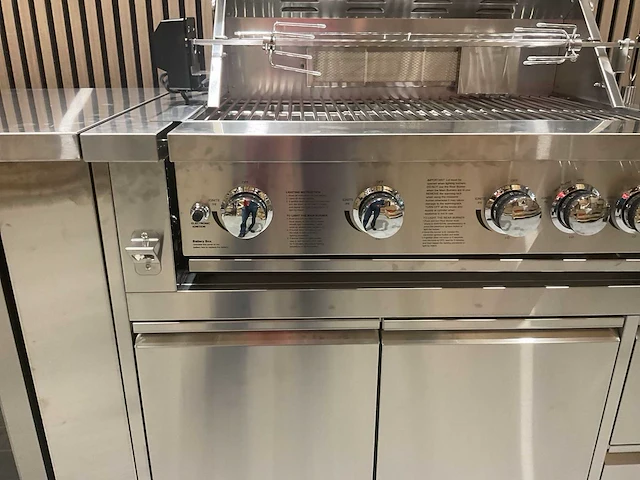 Buitenkeuken pizza-hoek-wasbak-koelkast-grill bbq - afbeelding 53 van  72