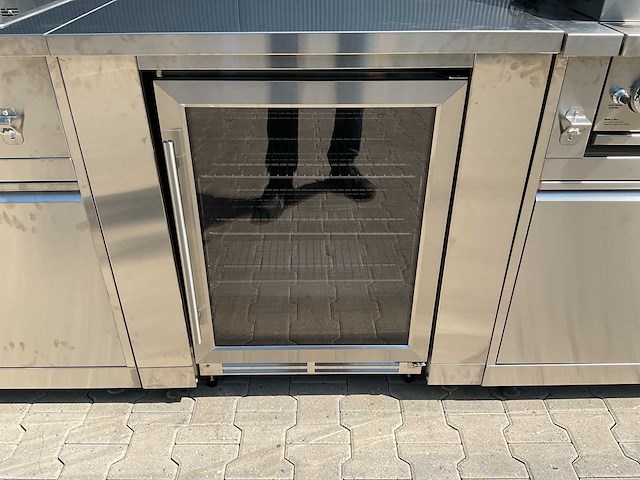Buitenkeuken pizza-hoek-wasbak-koelkast-grill bbq - afbeelding 15 van  52