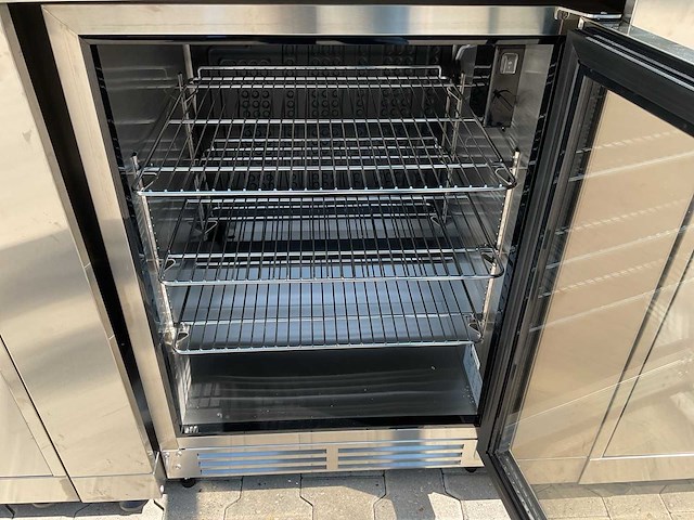 Buitenkeuken pizza-hoek-wasbak-koelkast-grill bbq - afbeelding 16 van  52