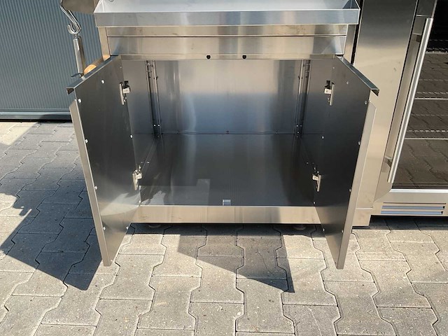 Buitenkeuken pizza-koelkast-wasbak bbq - afbeelding 40 van  40
