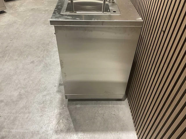 Buitenkeuken pizza-koelkast-wasbak bbq - afbeelding 14 van  40