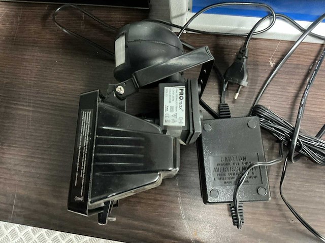 Buitenlamp en werklamp - afbeelding 4 van  4