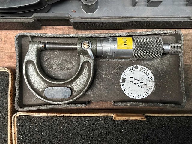 Buitenmaat micrometer (7x) - afbeelding 7 van  10