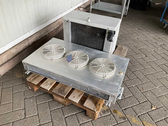 Buitenunit en verdamper vriescel - afbeelding 3 van  3