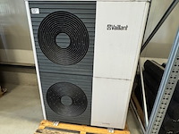 Buitenunit warmtepomp vaillant, arotherm vwl 125/5 as - afbeelding 1 van  7