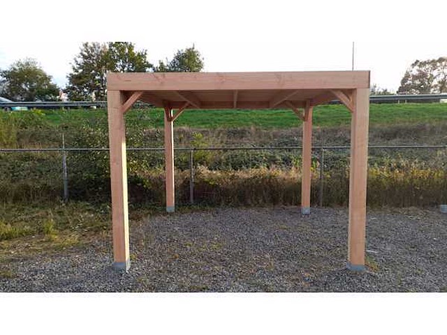 Buitenverblijf design 314x400x244 cm - afbeelding 2 van  3