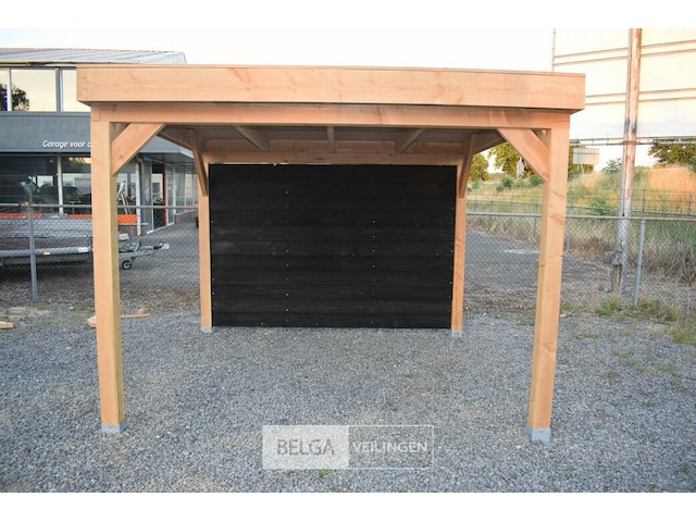 Buitenverblijf overkapping douglas met achter wand afm 400x300cm hoogte 245cm - afbeelding 1 van  9