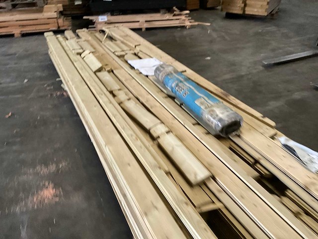 Buitenverblijf vurenhout "ragnar" - 465x349x250 cm - afbeelding 5 van  20