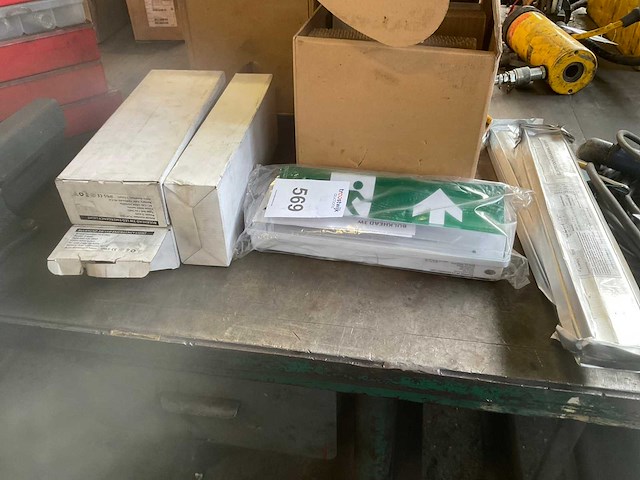 Bulkhead fl41002 3w led noodverlichting (3x) - afbeelding 1 van  5