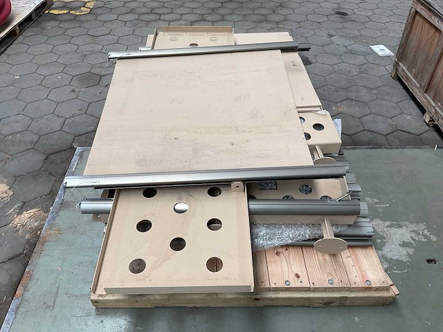 Bulkhead & storage rack assembly kit - afbeelding 4 van  8