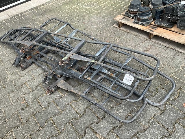 Bullbar (5x) - afbeelding 1 van  5