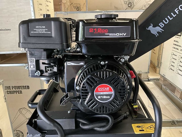 Bullforce - g50 - houthakselaar met opvangbak - 2024 - afbeelding 3 van  7